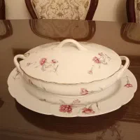 ظرف چینی قدیمی