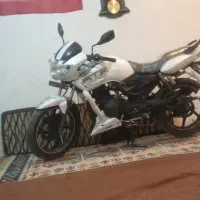 موتوراپاچی۱۸۰