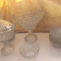 شکلات خوری و آجیل خوری به همراه کاسه