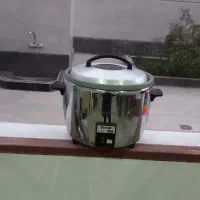 فروش وسایل به دلیل کمبود جا و تغییر ساخت