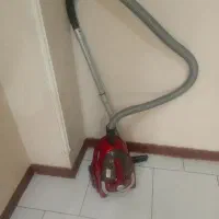 جاروبرقی  فانتزی و کوچک بدون کیسه