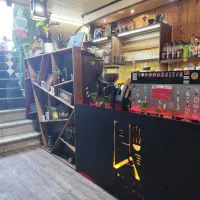 واگذاری کافی شاپ به صورت کامل با تجهیزات و دکور|کافی‌شاپ و رستوران|اصفهان, محمودیه|دیوار