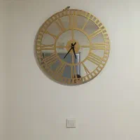ساعت دیواری زیبا
