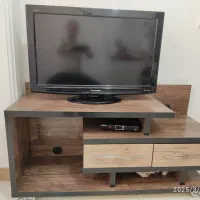 تلویزیون ال سی دی پاناسونیک 32با میز