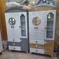 کمد ویترین ۳ درب-- انتخابی شیک و ماندگار|اسباب و اثاث بچه|اصفهان, منتظرالمهدی|دیوار
