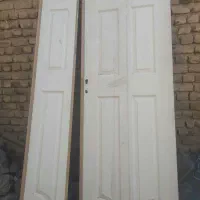 در چوبی دو لنگه