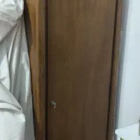 دو عدد کمد چوبی محکم و تمیز