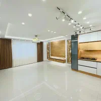 130-متر-3-خواب-2-پارکینگ-سندی-فول-امکانات