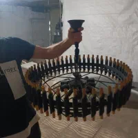 یک جفت لوستر به همراه کریستالها