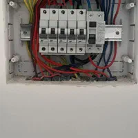 برقکار ساختمان  شبانه روزی