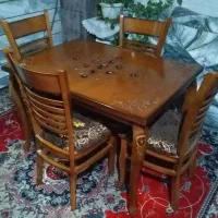 میز ناهار خوری