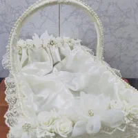 سبد گل آرایی مناسب عروس و شب یلدا نونو