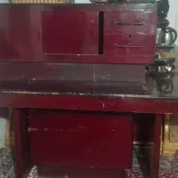 میز کار و میز کنفرانس