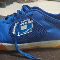 کفش فوتسال سایز ۴۳|تجهیزات ورزشی|تهران, جوادیه|دیوار