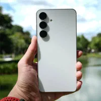 گوشی سامسونگ S25 fe با حافظه 256 گیگ و رم 8 گیگ