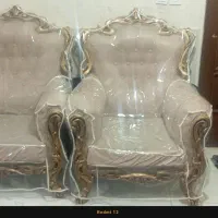 مبل تک نفره . یک جفت
