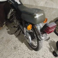 موتور هوندا 125|موتورسیکلت|شیراز, شهرک مهرگان|دیوار