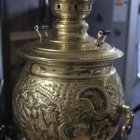 سماور|کلکسیون اشیاء عتیقه|میانه, |دیوار