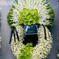 تاج گل درباری پایه فلیزی قیمت مناسب