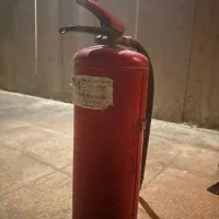 کپسول اتش نشانی ۶ کیلویی پودر و گاز و لوله موئی