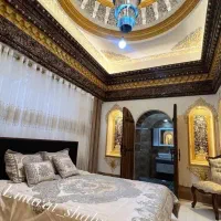 عمارت۲۱۰متری/فول بازسازی/معاوضه/سه راه نمازی|فروش خانه و ویلا|شیراز, زند|دیوار