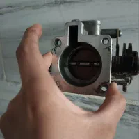 دریچه گاز پیکان