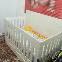 تخت نوزادی