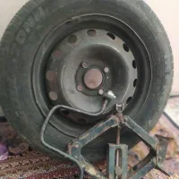 زاپاس با رینگ فرانسه آچار چرخ جک|قطعات یدکی و لوازم جانبی|پرند, فاز ۶|دیوار