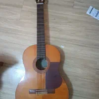 گیتار یاماها c40