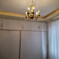 لوستر اویز طلایی