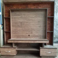 ب فروش میرسد