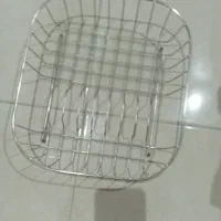 سبد استیل داخل سینگ ظرفشویی