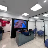 منشی مطب زیبایی