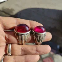 یاقوت سرخ آلمانی|بدلیجات|پیر بکران, |دیوار