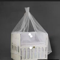 تخت گهواره دار  کنار مادر  در حد نو