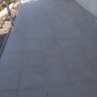 کاشی کار و موزائیک کار حرفه‌ای با زمانت