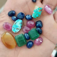 زمرد اوپال یاقوت فیروزه عقیق یمن.