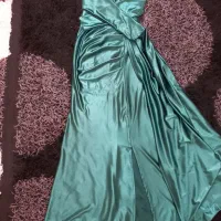 لباس مجلسی|لباس|فردوسیه, |دیوار