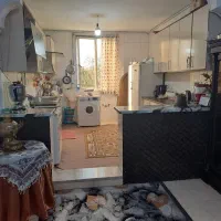 ۱۰۰ متری دوخوابه نورگیر کامل