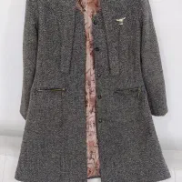 پالتو|لباس|بناب, |دیوار