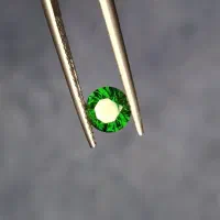 دمانتویید ۱.۲۵ vivid green|جواهرات|تهران, امجدیه (خاقانی)|دیوار