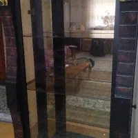 ویترین چوبی