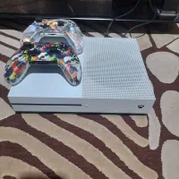 ایکس باکس|کنسول، بازی ویدئویی و آنلاین|پیشوا, |دیوار