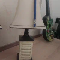 دو عدد آباژور، چراغ خواب|چراغ خواب و آباژور|پرند, فاز ۵|دیوار