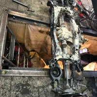 استخدام کارگر مکانیکی