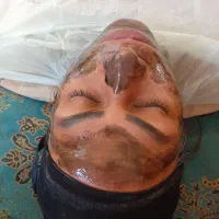 پاکسازی صورت بابهترین مواد وتضمینی|خدمات آرایشگری و زیبایی|کرمان, |دیوار
