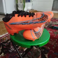 کفش زمین فوتبال سایز 41