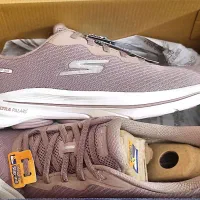 کفش اسکیچرز زنانه اصل سایز ۳۹ مدل جدید|کیف، کفش، کمربند|تهران, شهرک هما|دیوار