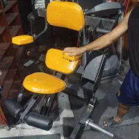 دستگاه شکم باشگاهی درحد نو درگتوند