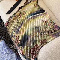 حراج لباس مجلسی و مانتو در حد نو با قیمت عالی